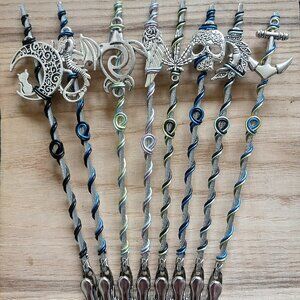 1 Pc. ATM Card Clip, Roach Clips, Bracelet Helper Clips